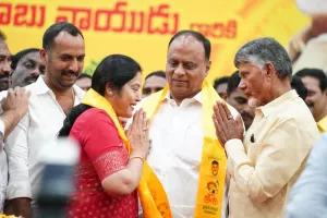 Vemireddy Prabhakar Reddy emerged as a strong leader. : వేమిరెడ్డి రూట్‌ మారుతోందా...