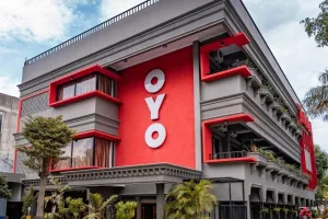 OYO Rooms: బిగ్ షాక్  ఓయో సంచలన నిర్ణయం