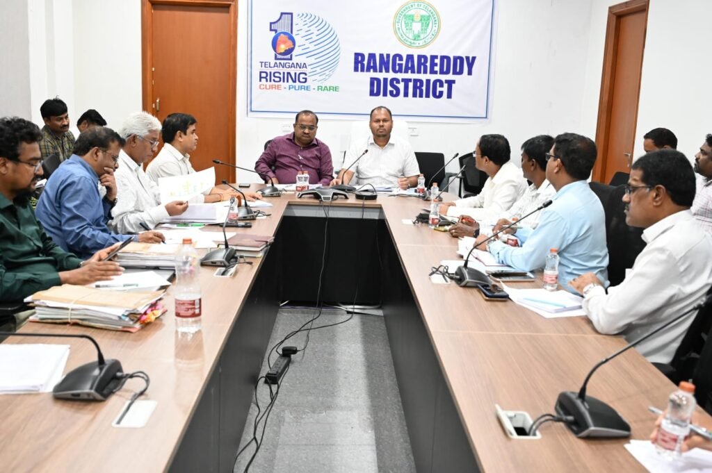 సాగునీటి ప్రాజెక్టుల భూసేకరణ పనులు వేగవంతం చేయాలి