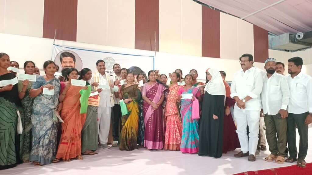 ప్రజా పాలనలో పేదింటి ఆడపడుచులకు అండగా రేవంత్ సర్కార్