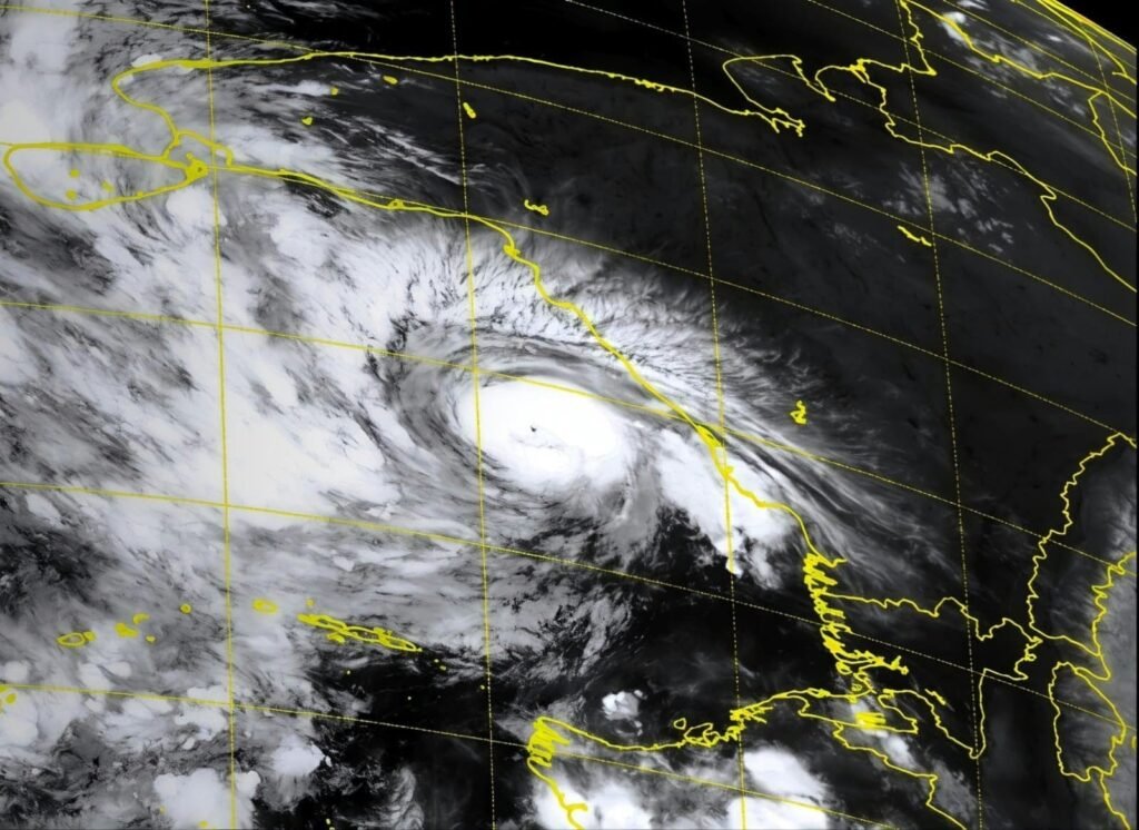 Cyclone Arnab Update: అక్టోబర్ 28న ఏపీ తీరానికి తుఫాన్ ముప్పు